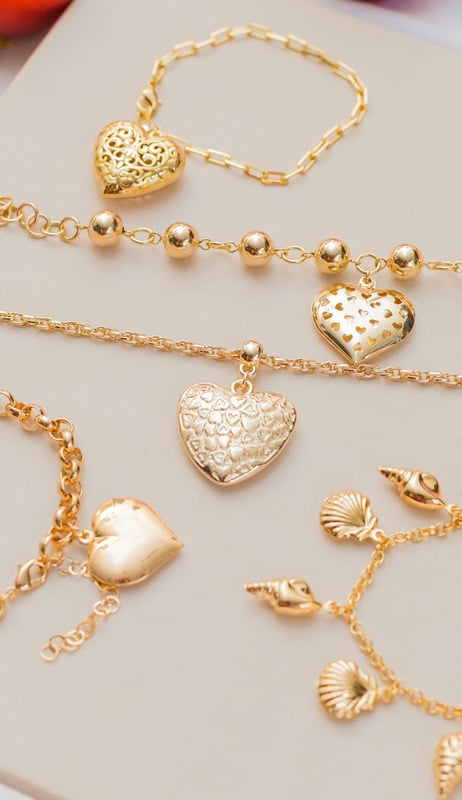 How to Choose the Right Jewelry for Your Skin Tone